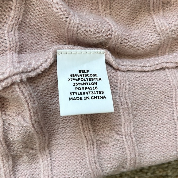 Slouchy Sweater - Picture 4 of 4